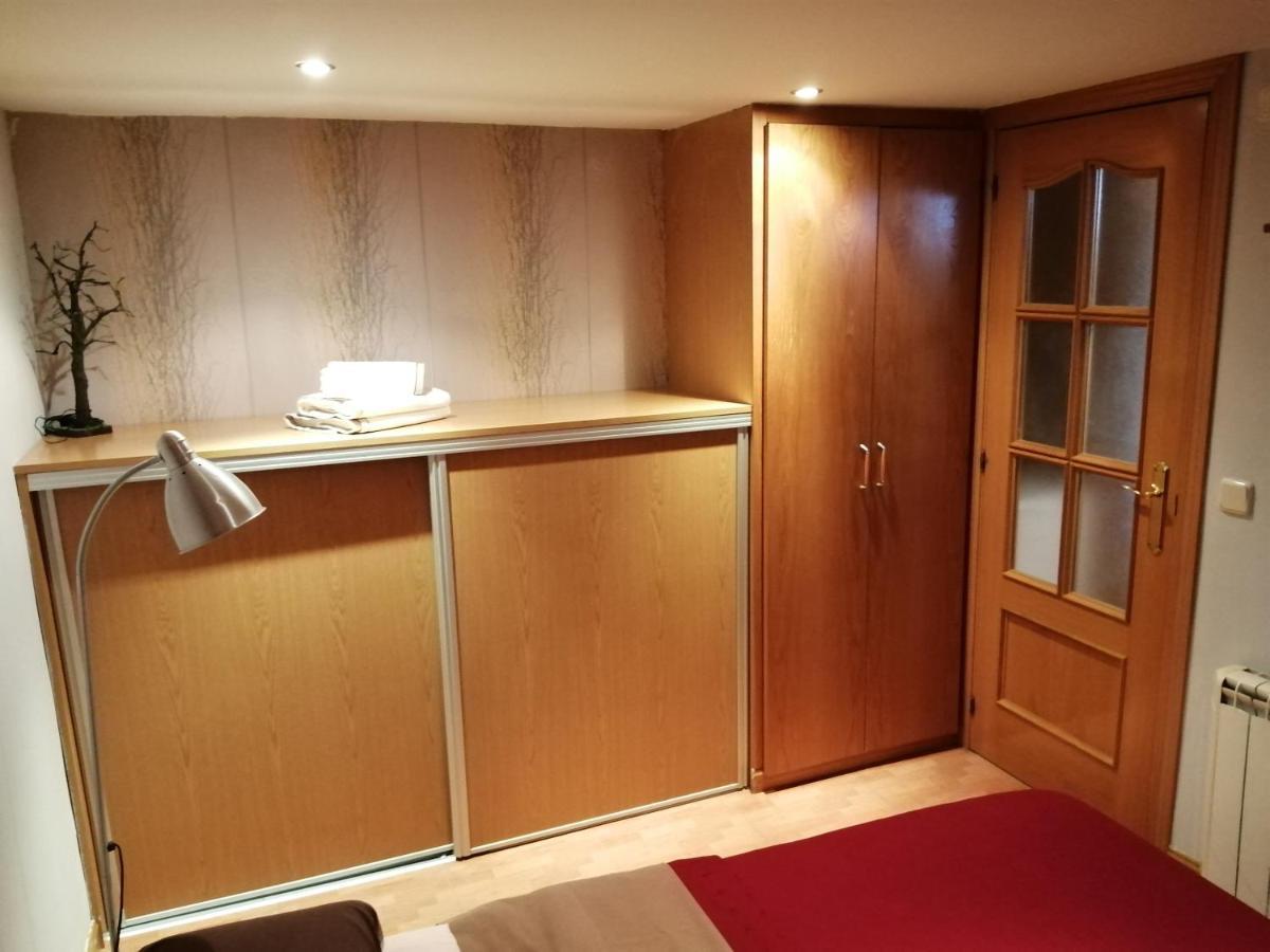Apartamentos Deluxe Barajas Мадрид Экстерьер фото