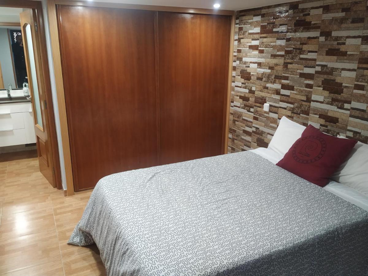 Apartamentos Deluxe Barajas Мадрид Экстерьер фото